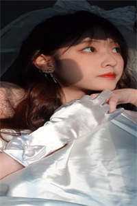 后妈的教育小菱儿