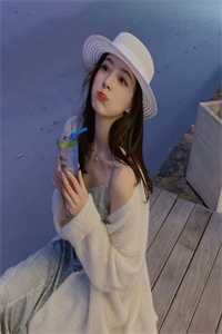 女主住在杂物间的小说